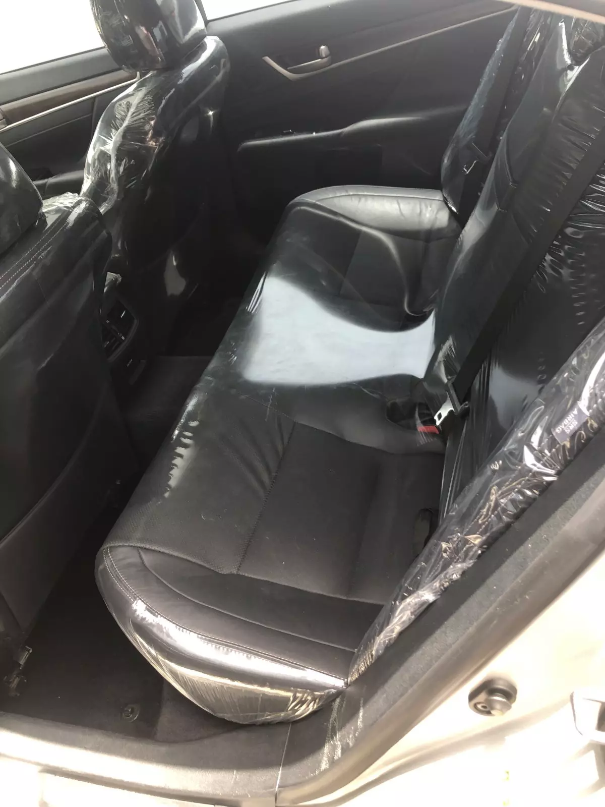 interiorBack