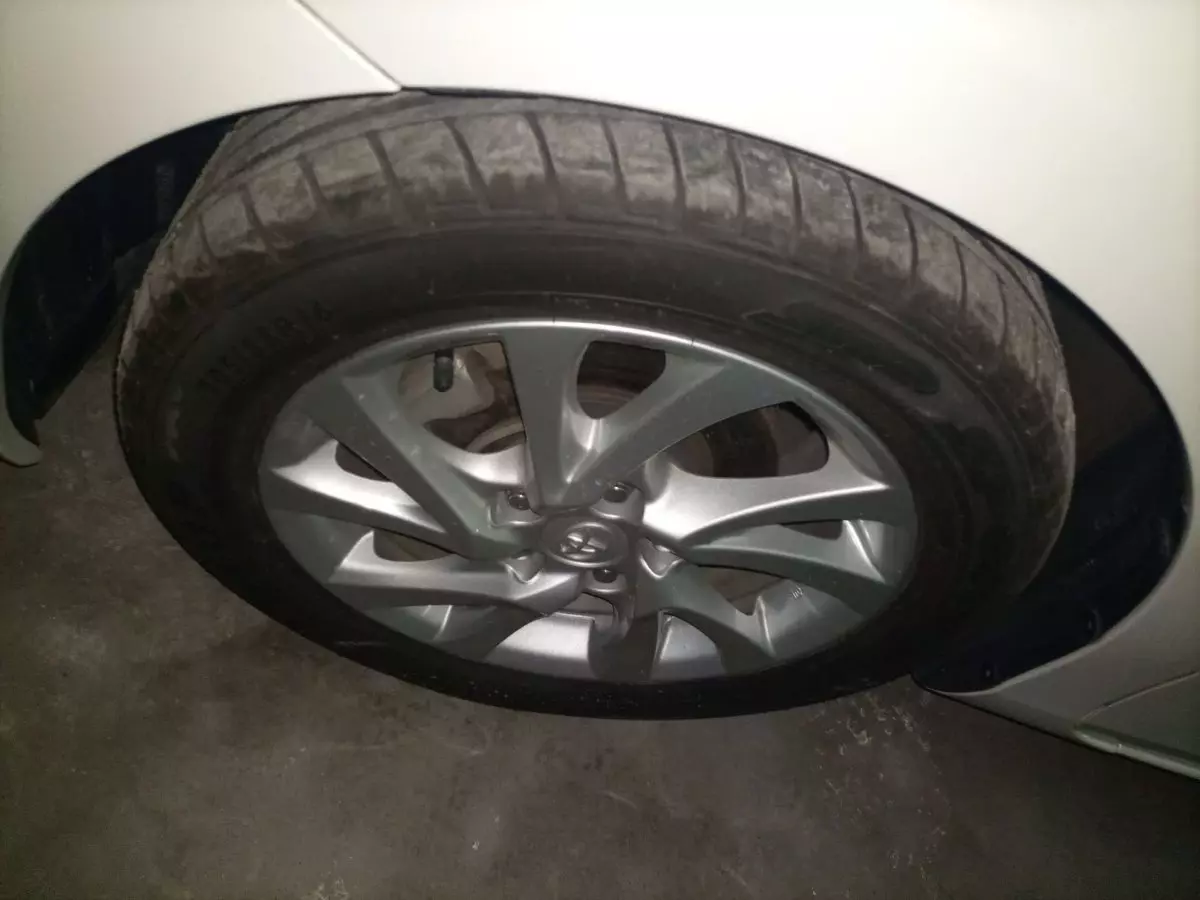 tyre0