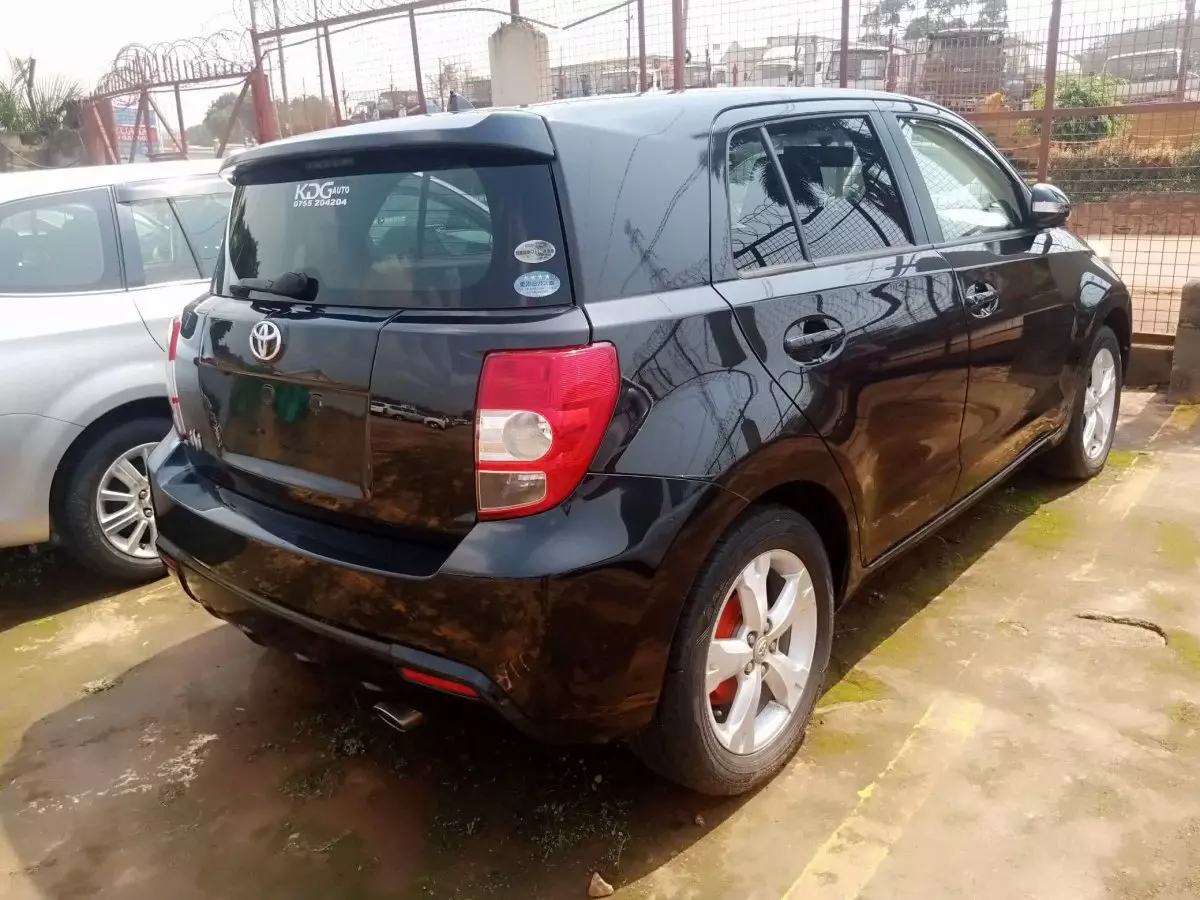 car Left Back