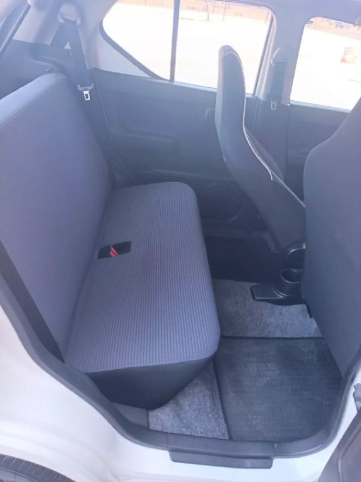 interiorBack