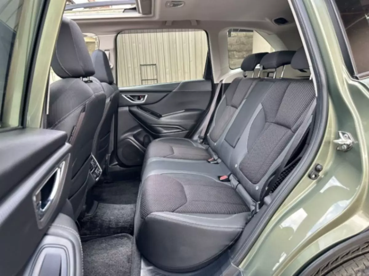 interiorBack