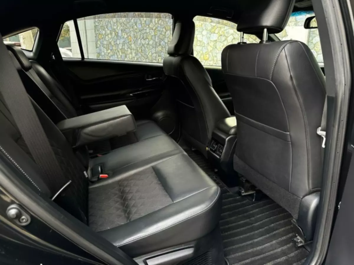 interiorBack