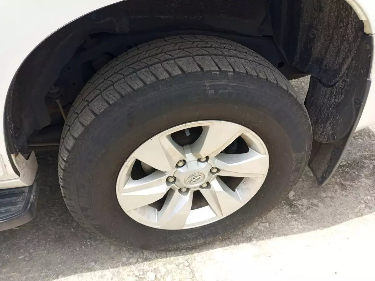 tyre1