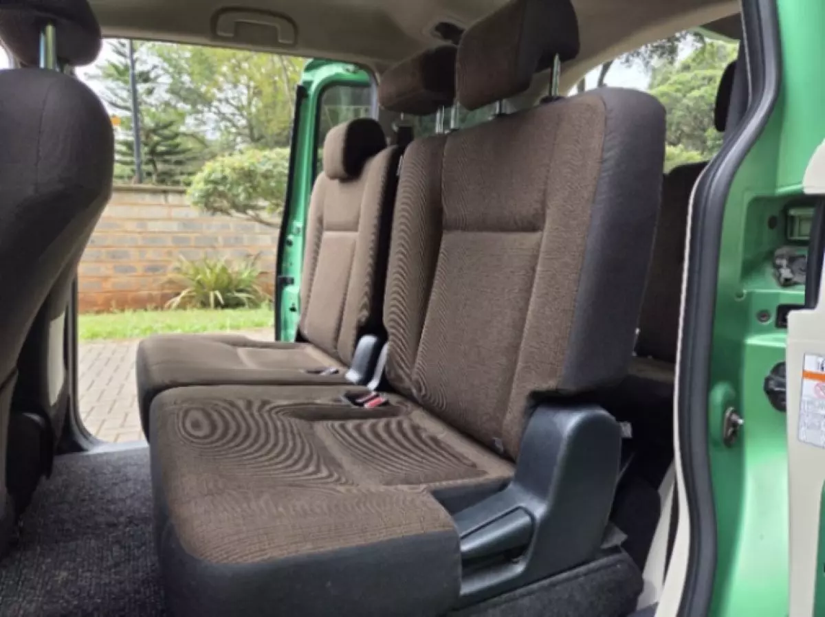 interiorBack