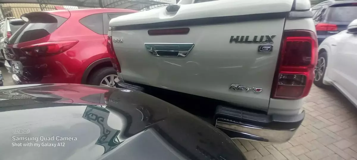car Left Back