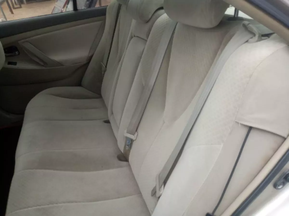 interiorBack