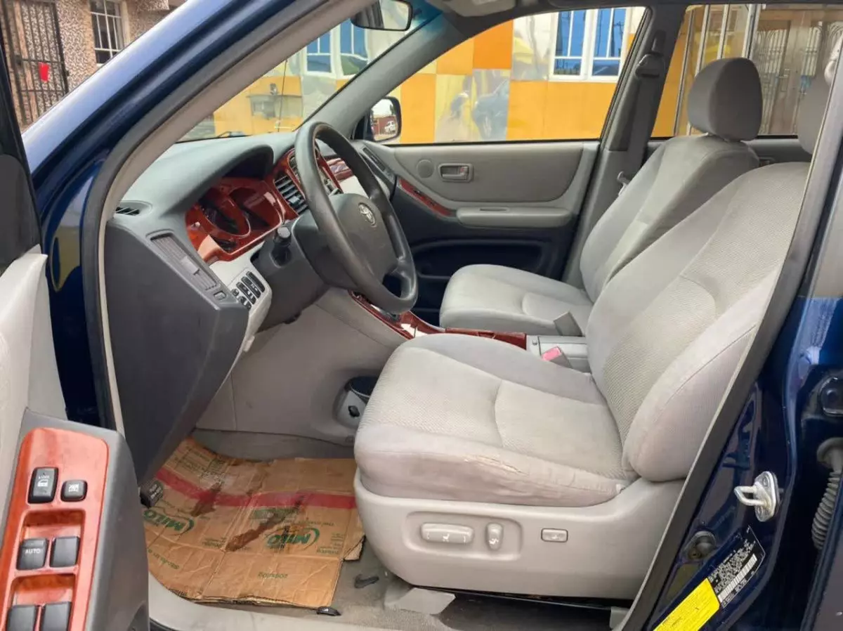 car Left