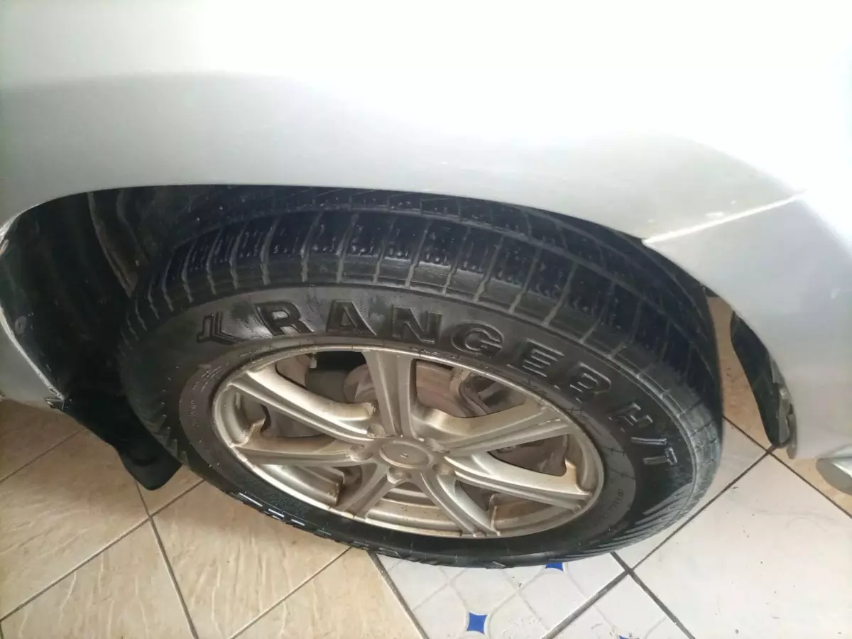 tyre0