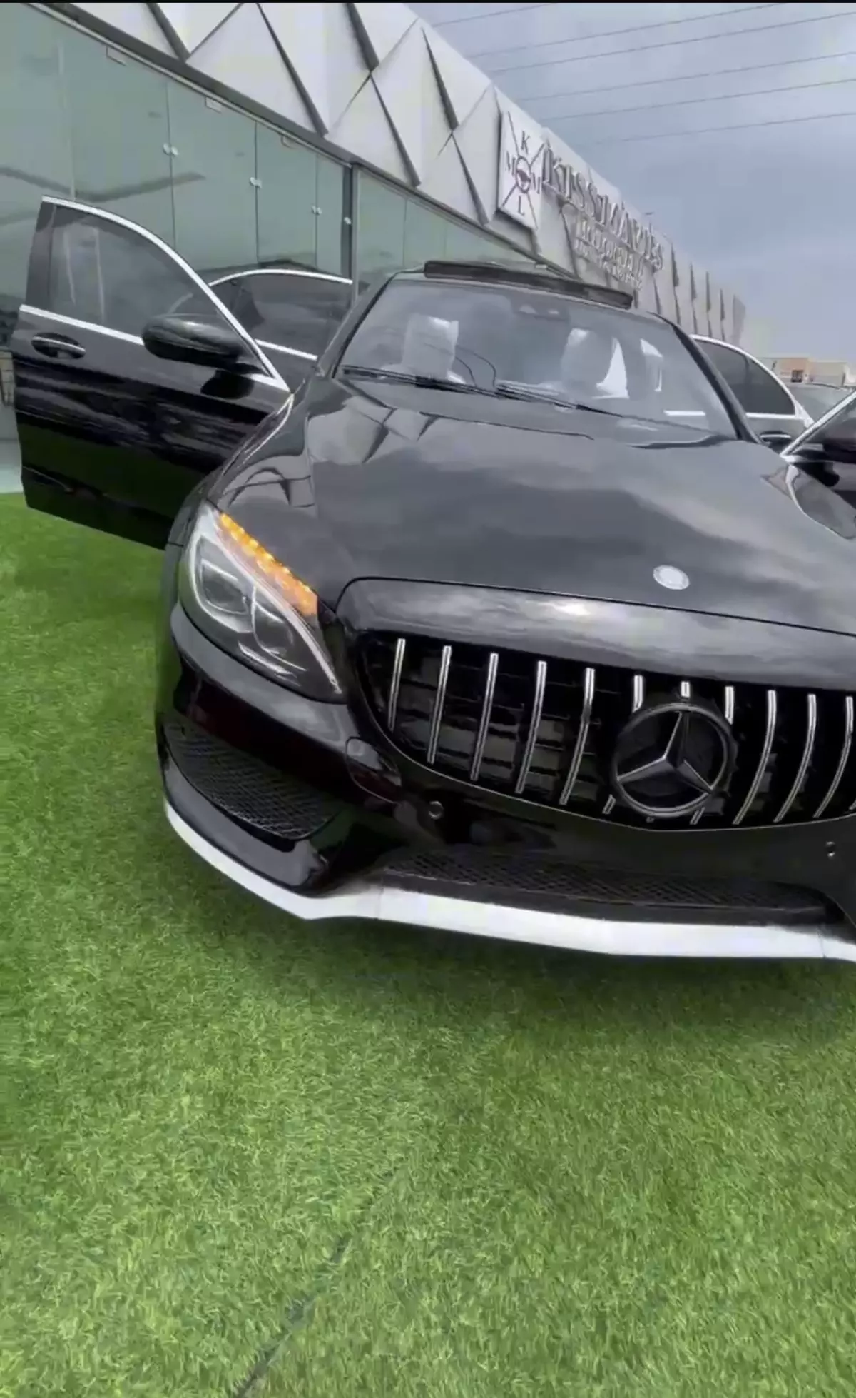 Mercedes-Benz C 300 - 2015