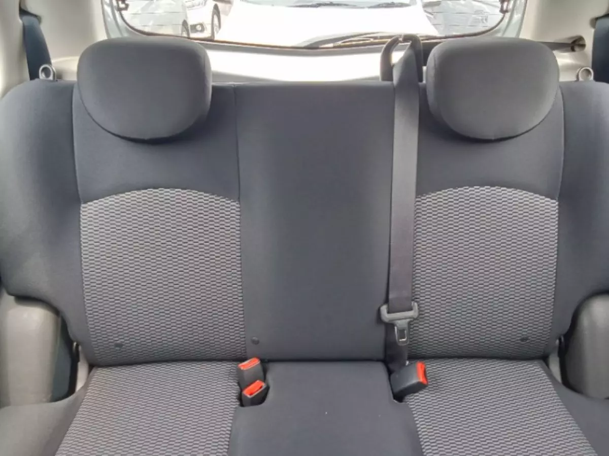interiorBack