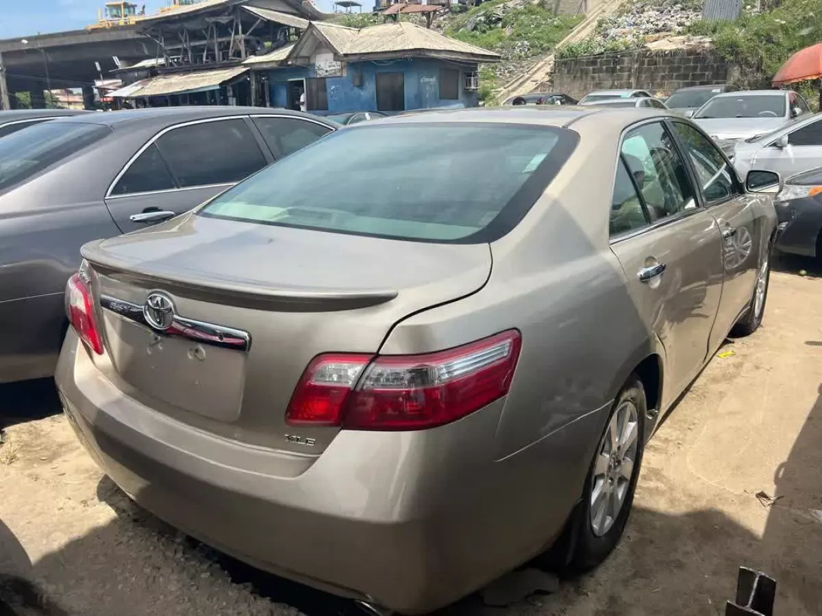 car Back