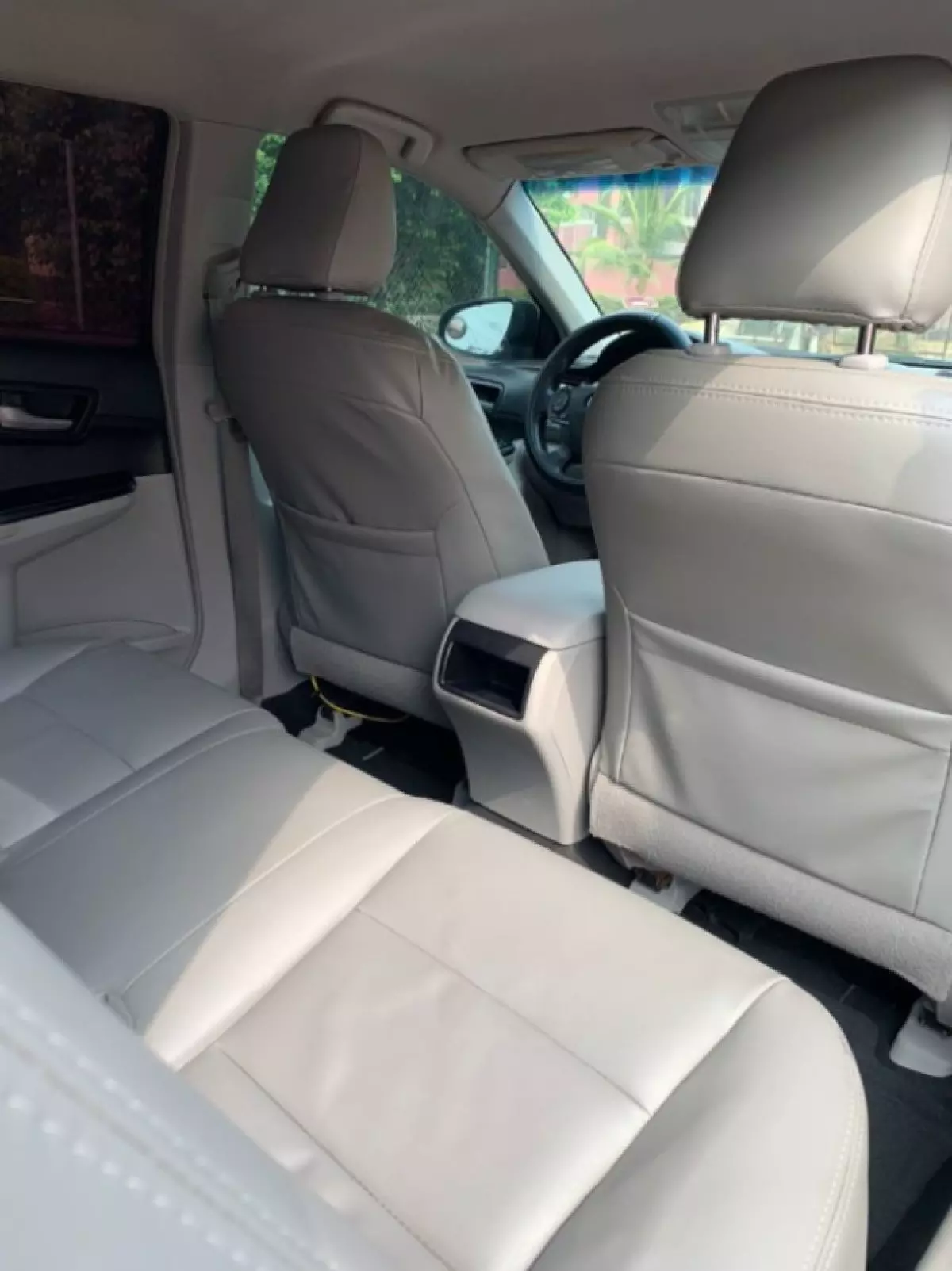 interiorBack