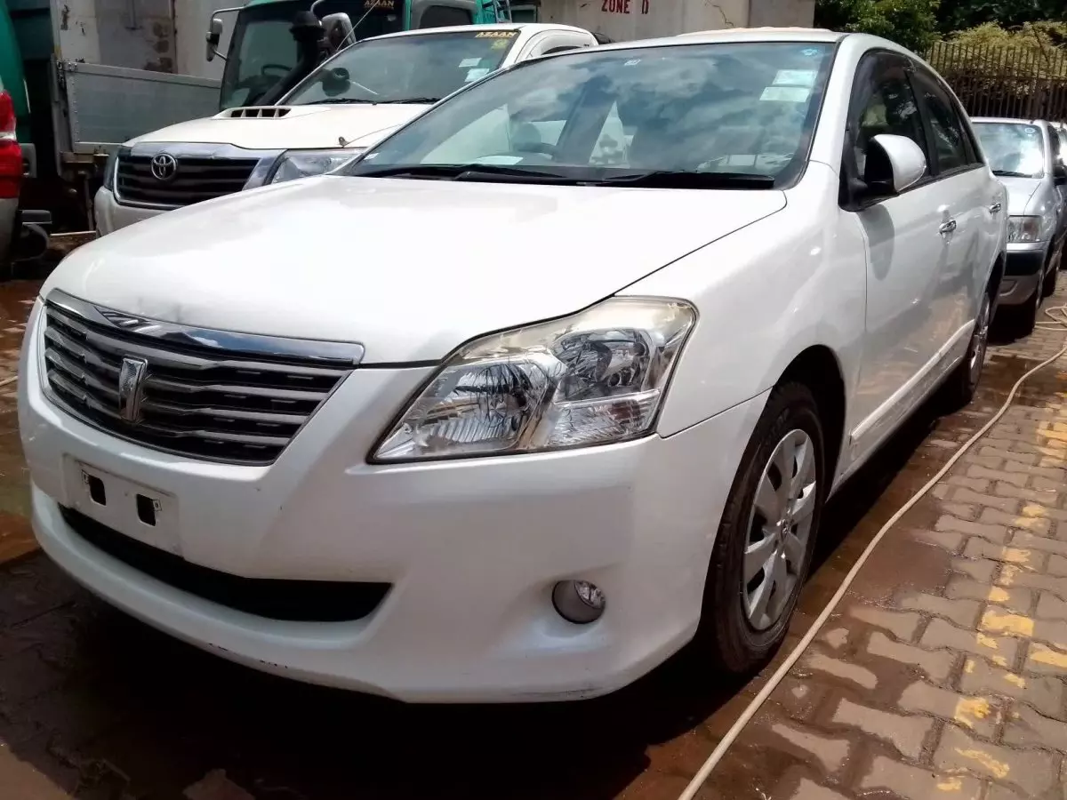 Toyota Premio  - 2009