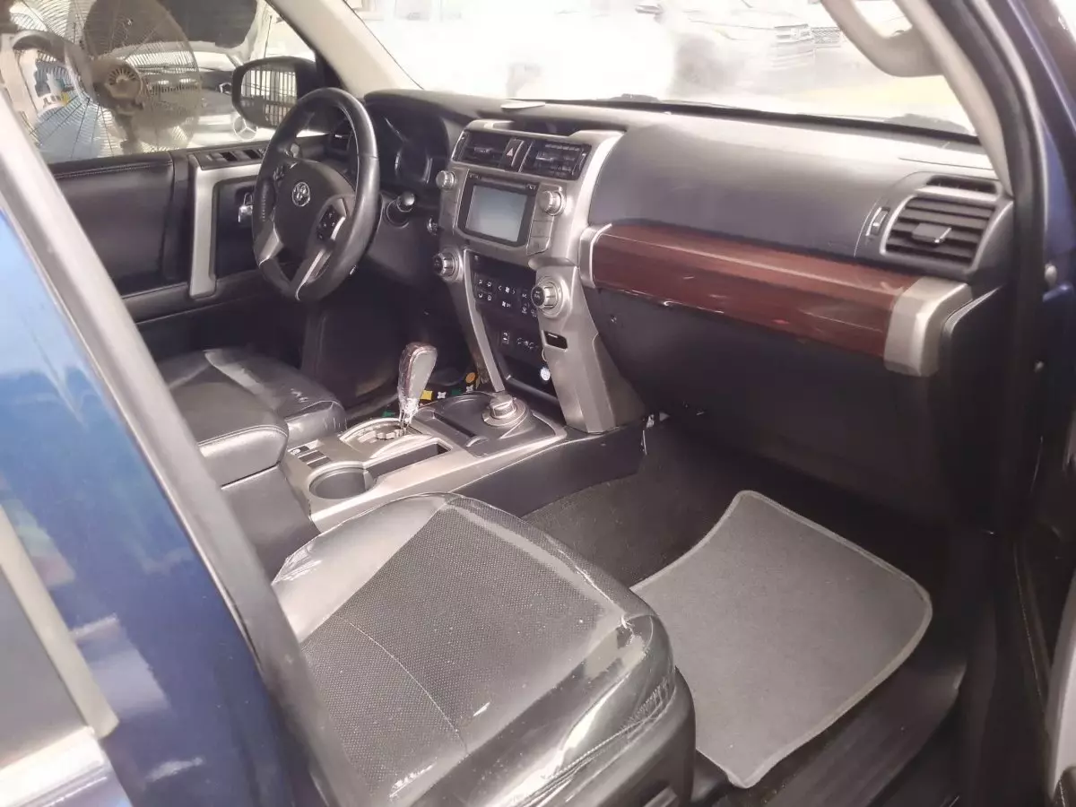 car Left