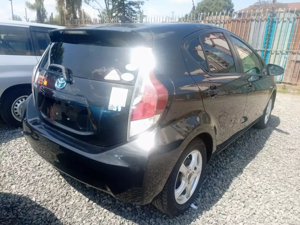car Right Back