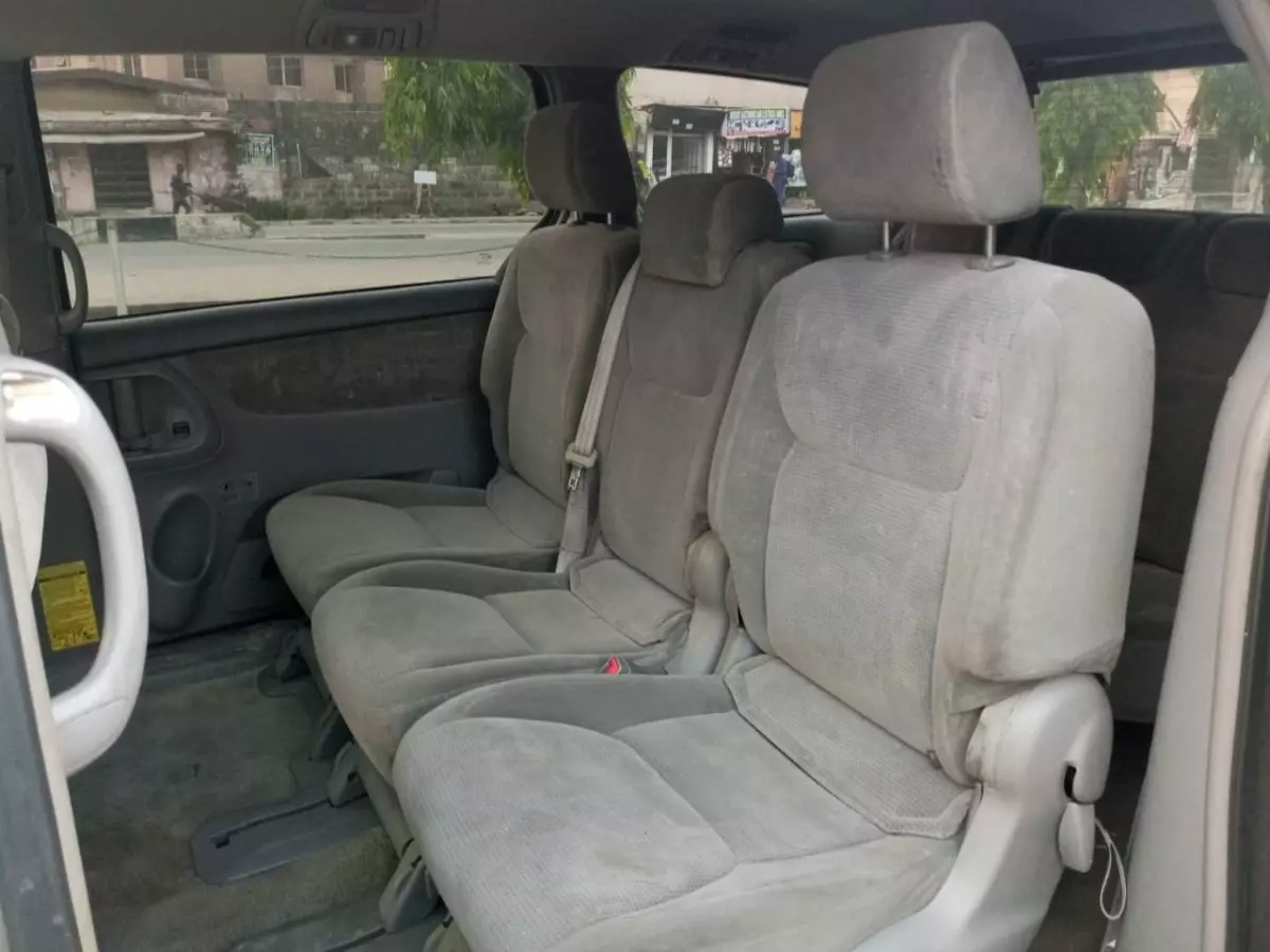 interiorBack