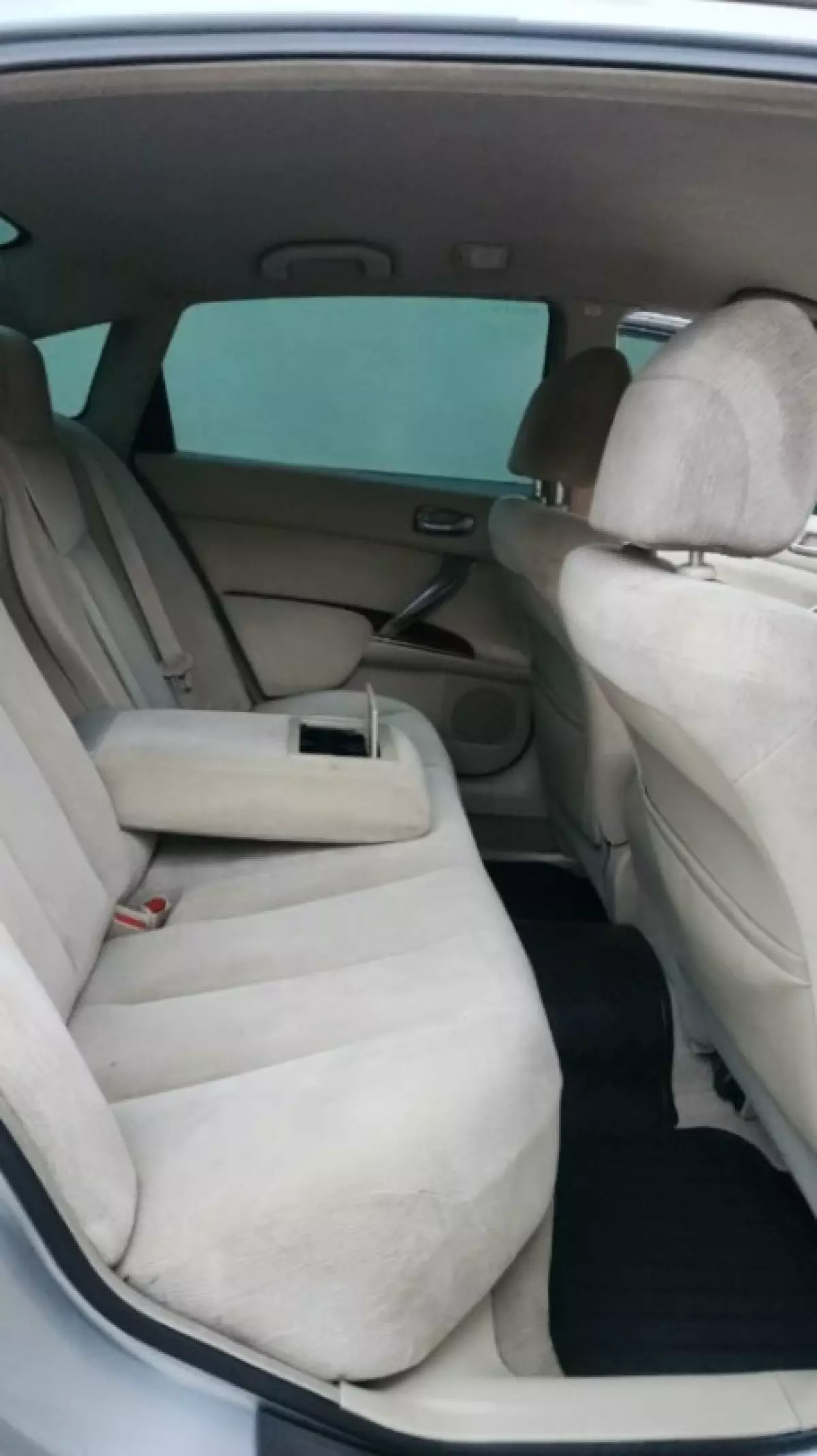 interiorBack