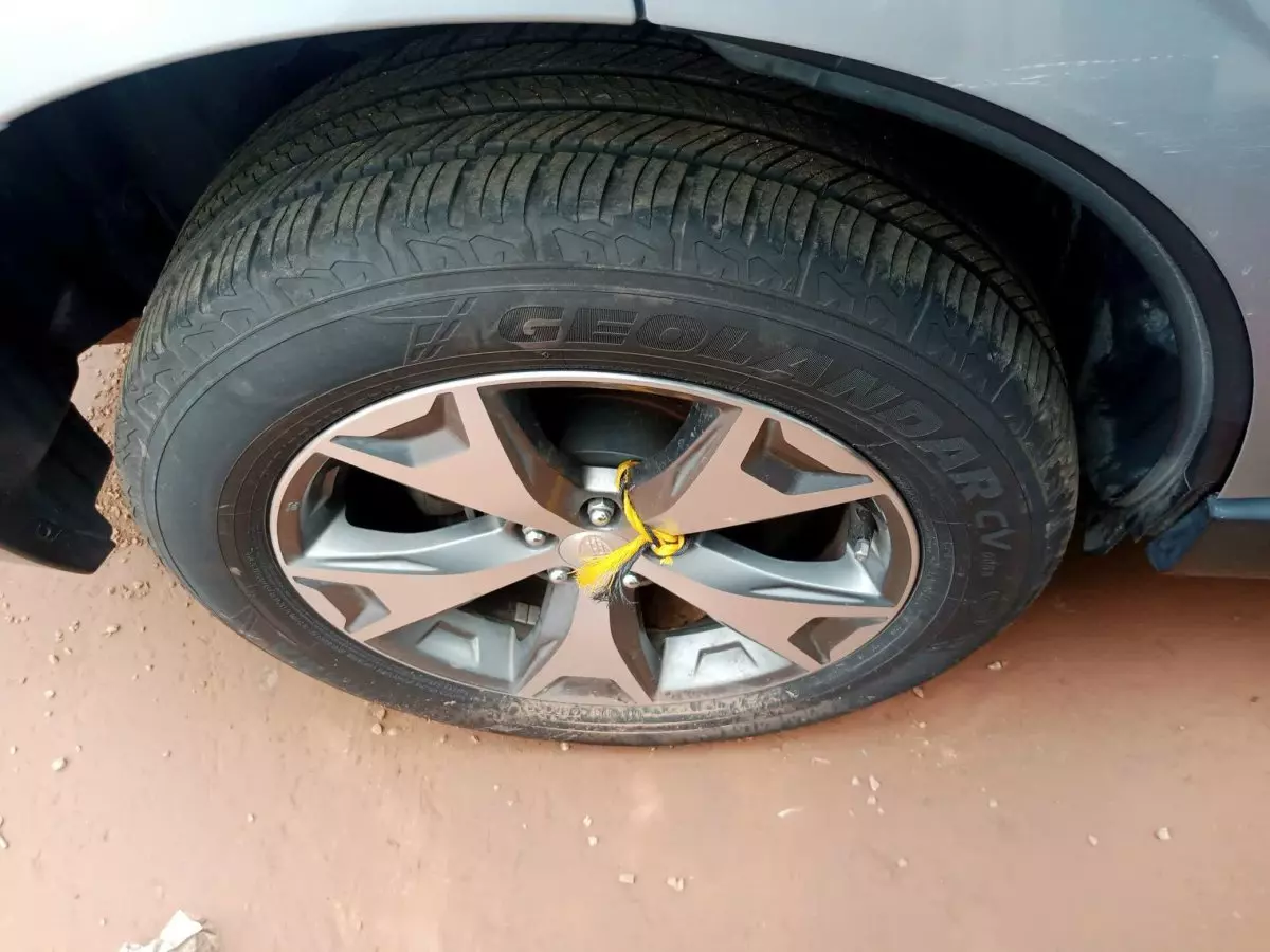 tyre1