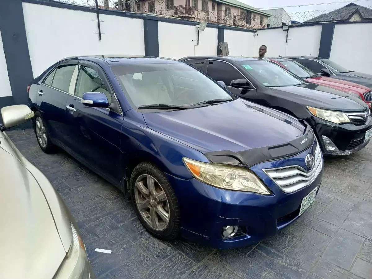 car Left