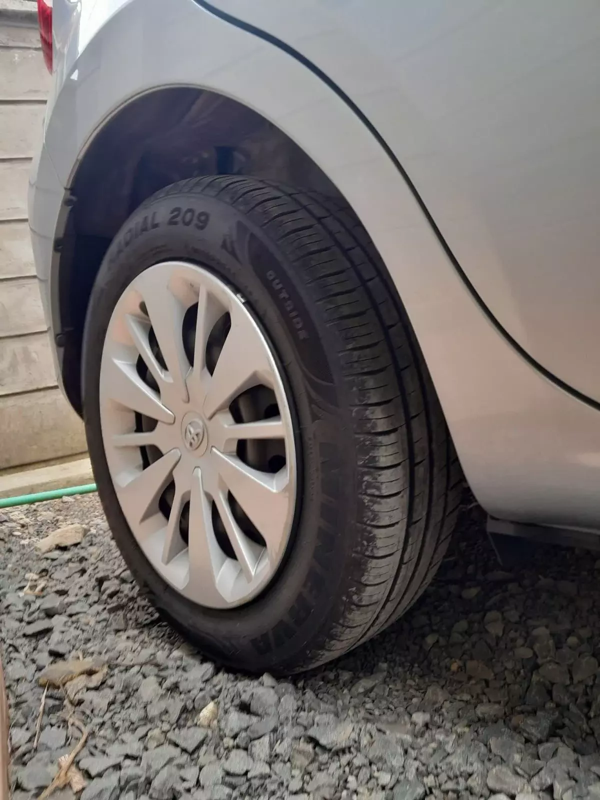tyre2