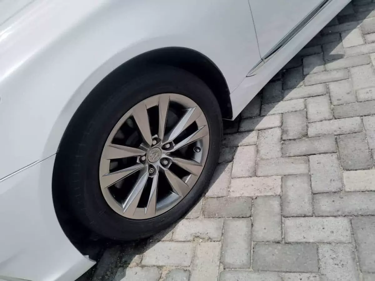tyre0