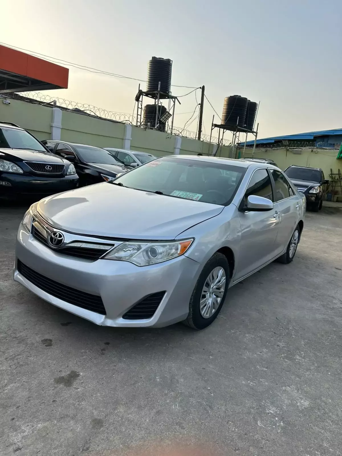 Toyota Camry - 2012