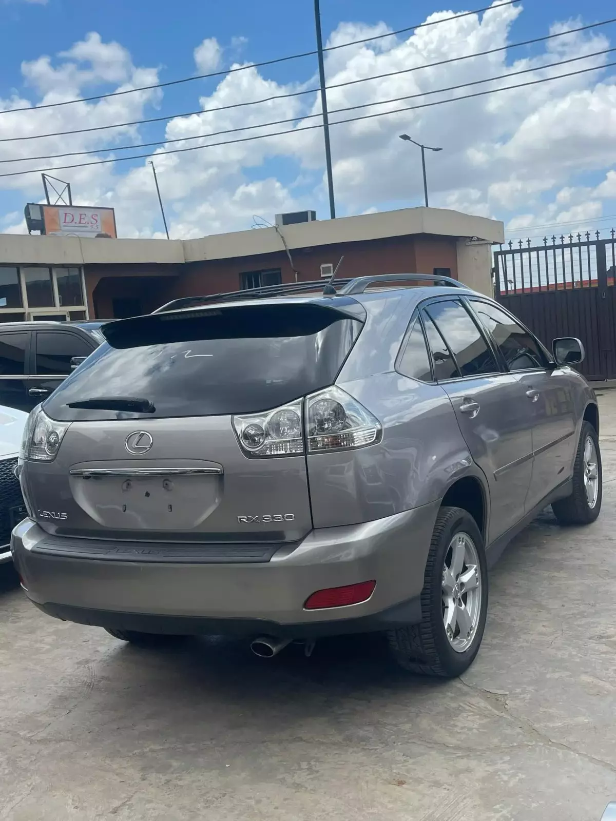 car Right Back