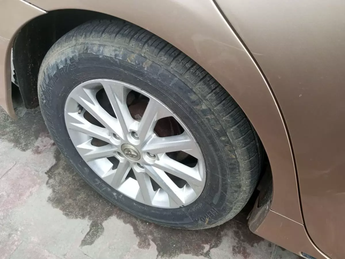 tyre1