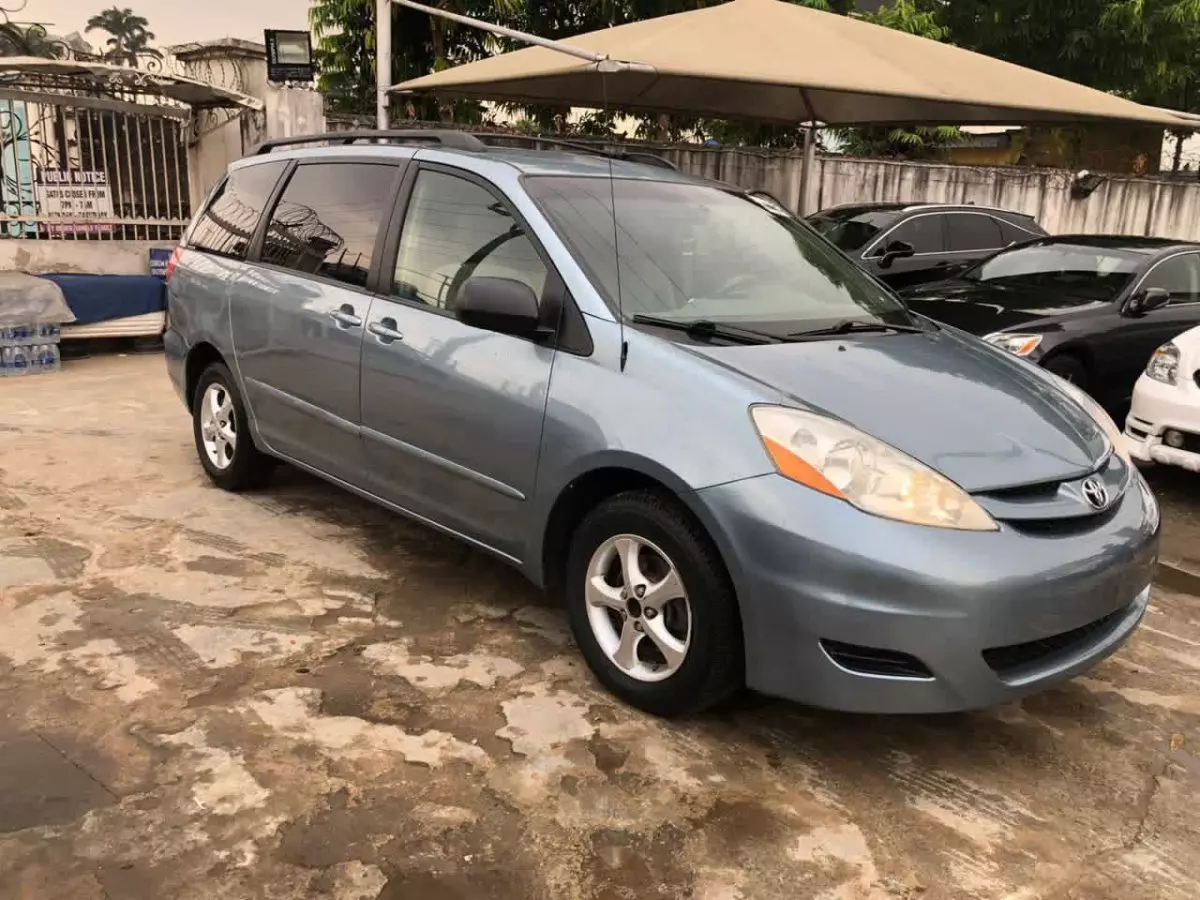 car Left Front
