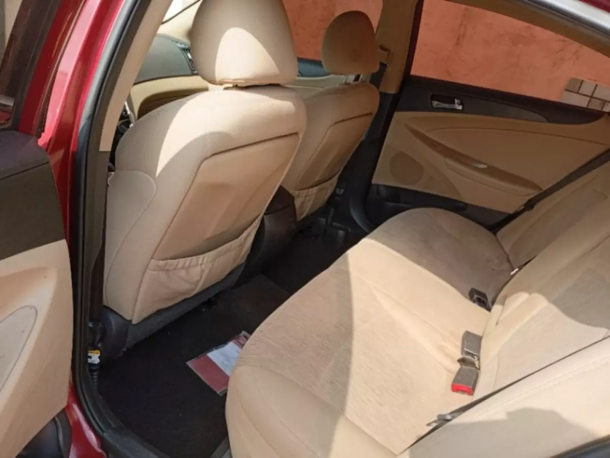 interiorBack