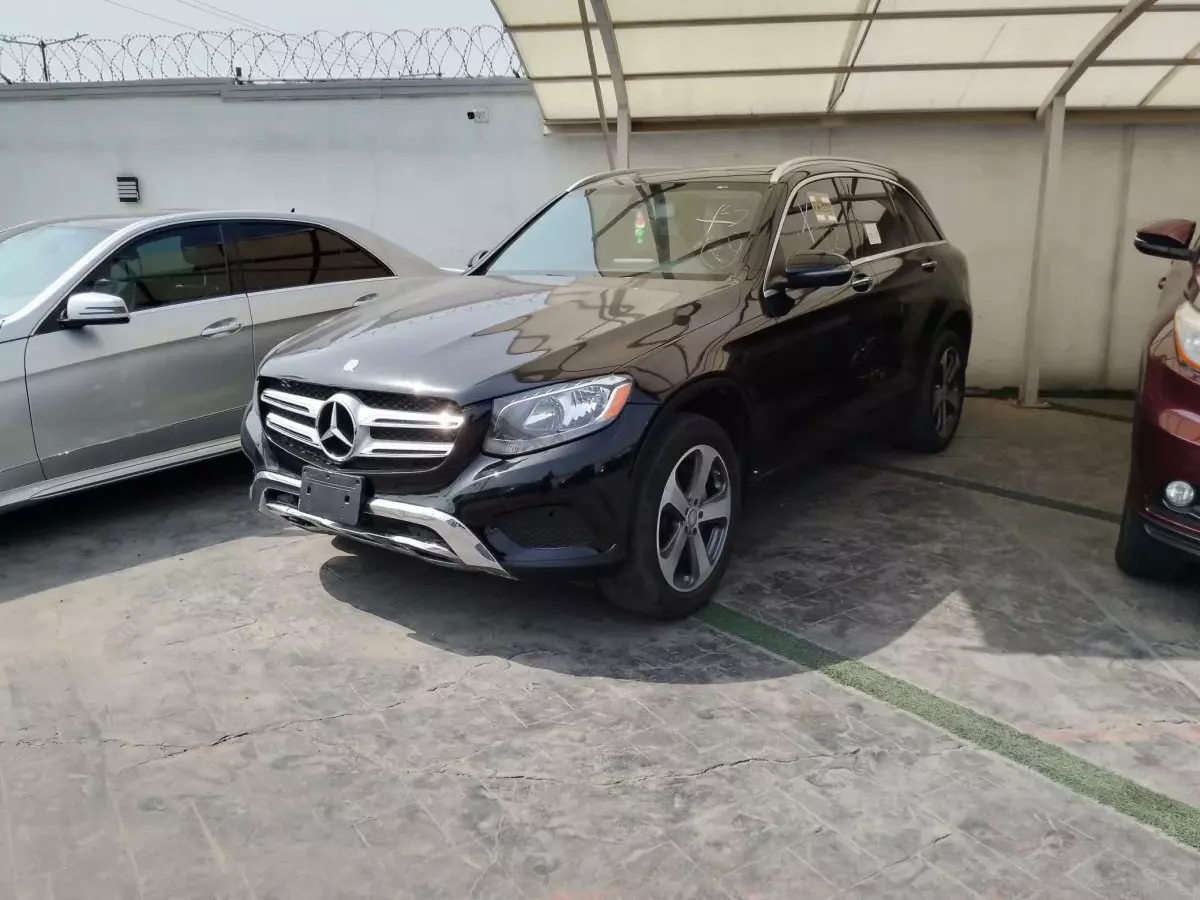 car Left Front