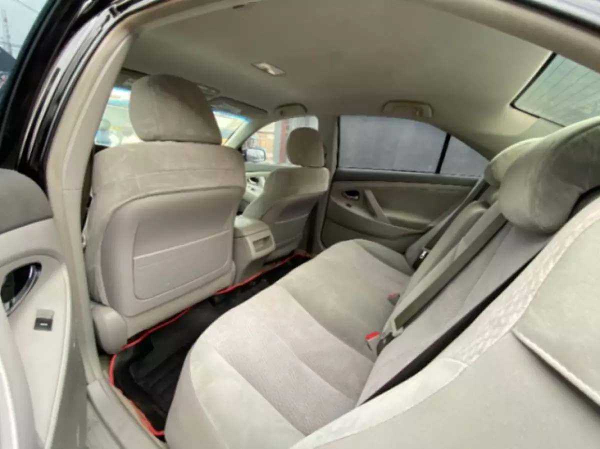 interiorBack