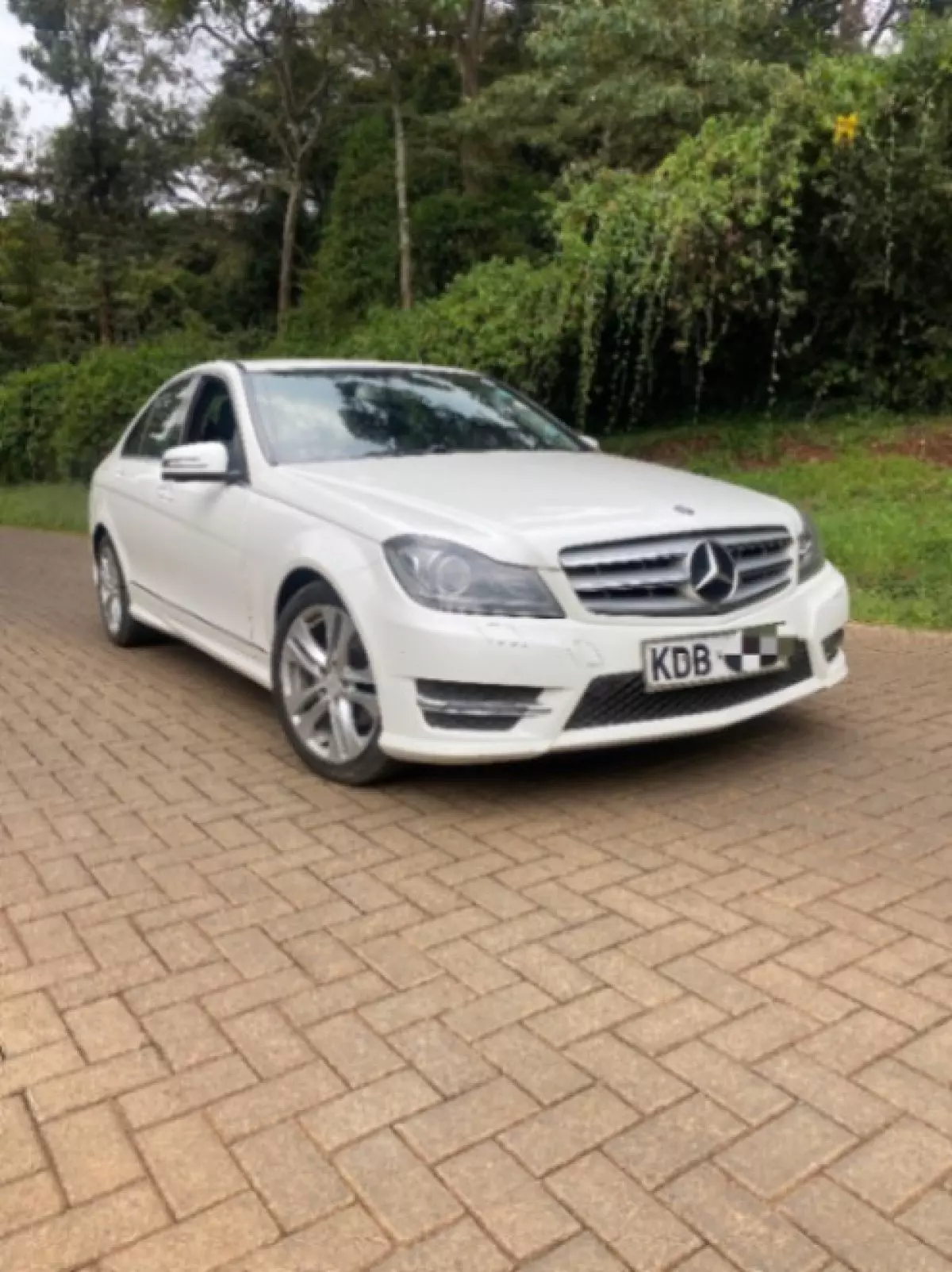 Mercedes-Benz C 180 - 2013