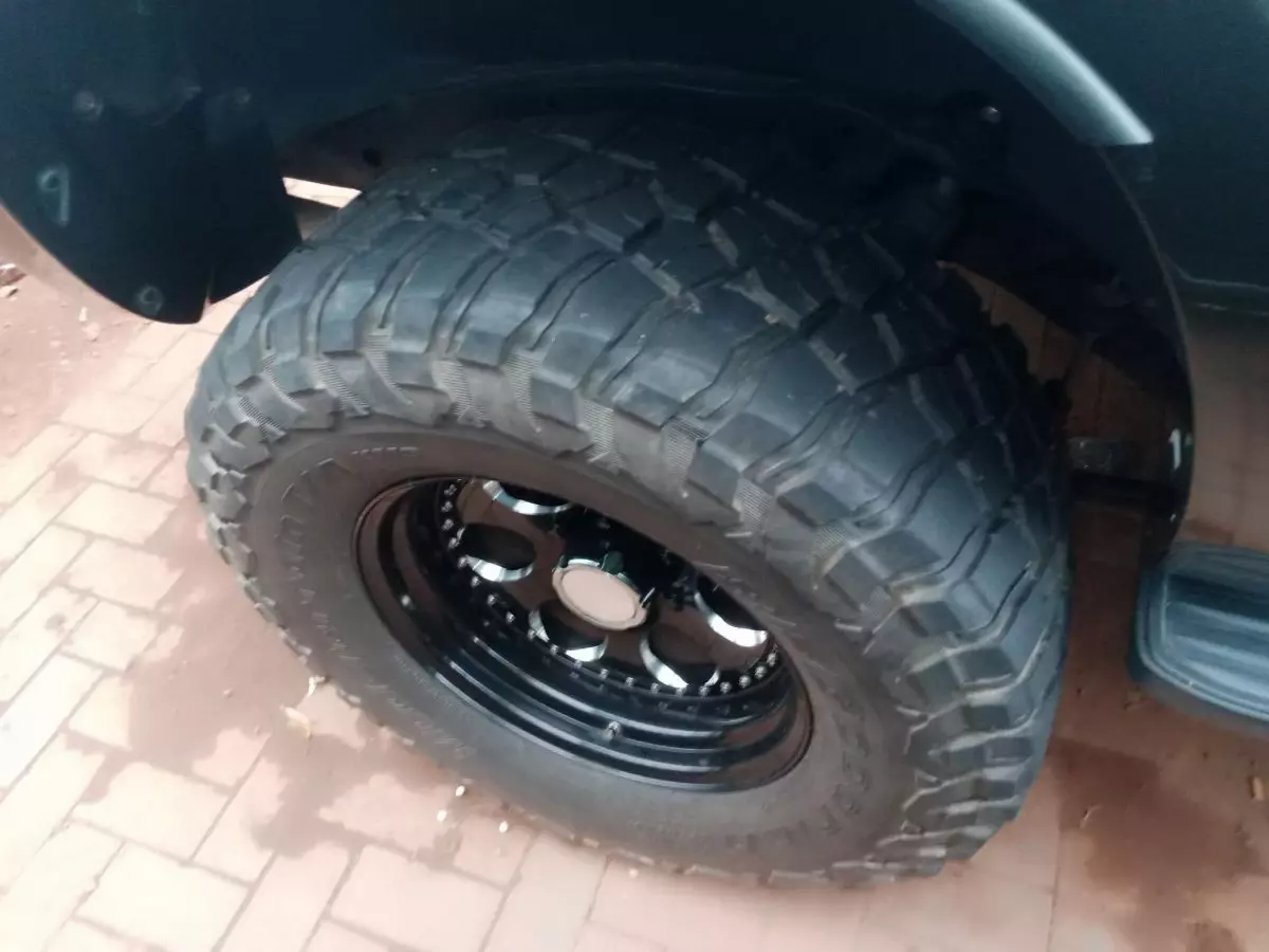 tyre0