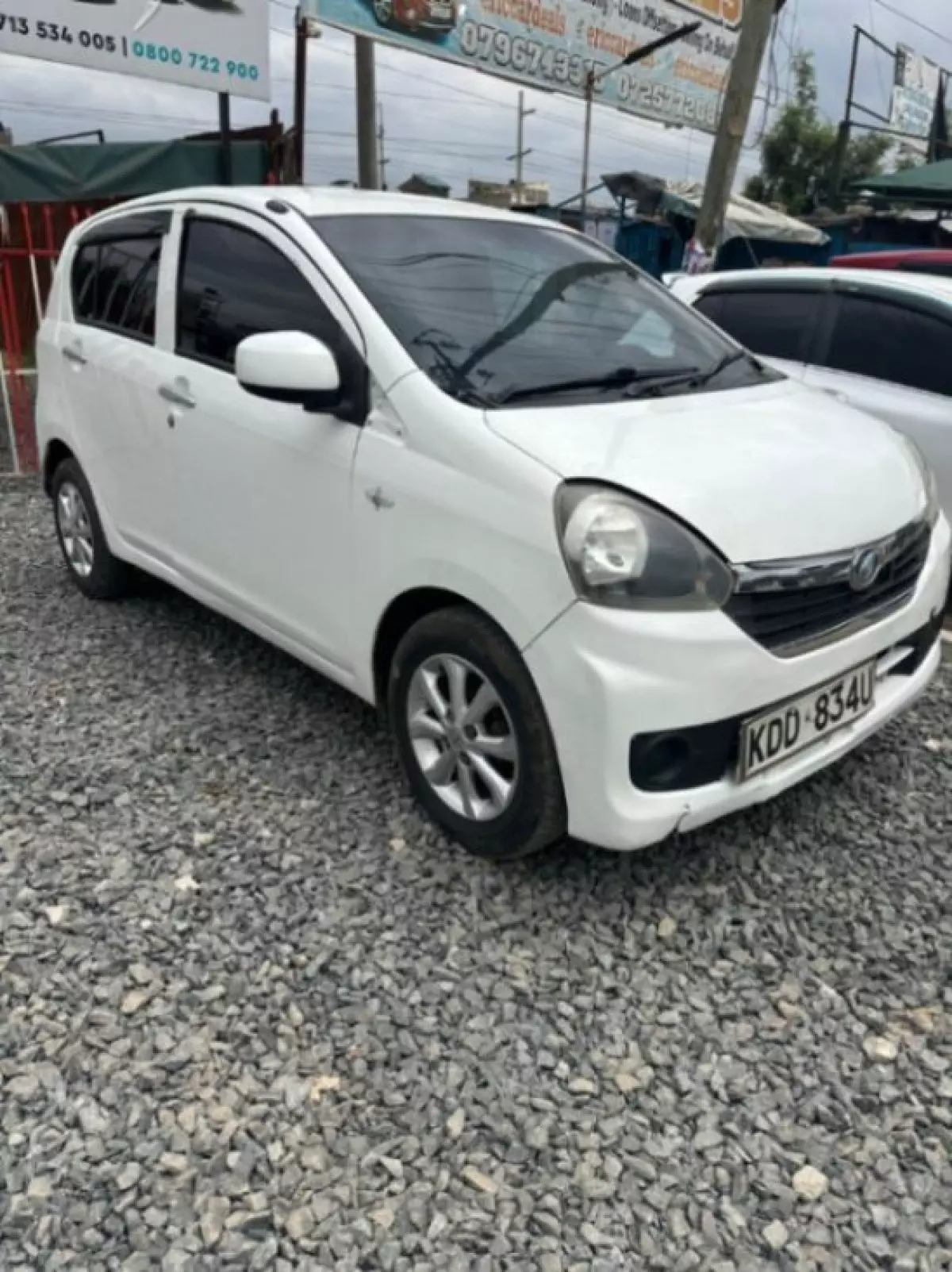 Daihatsu Mira  - 2014