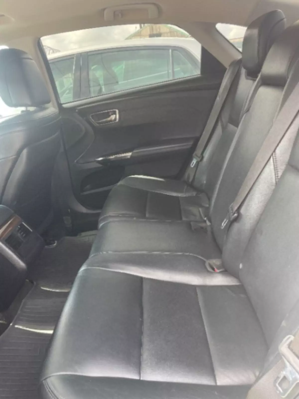 interiorBack