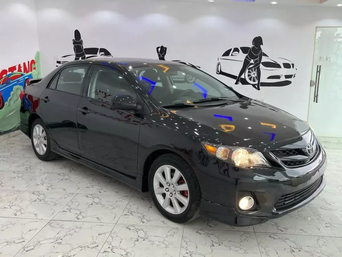 Toyota Corolla - 2011
