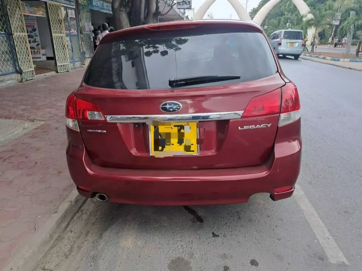 car Right Back