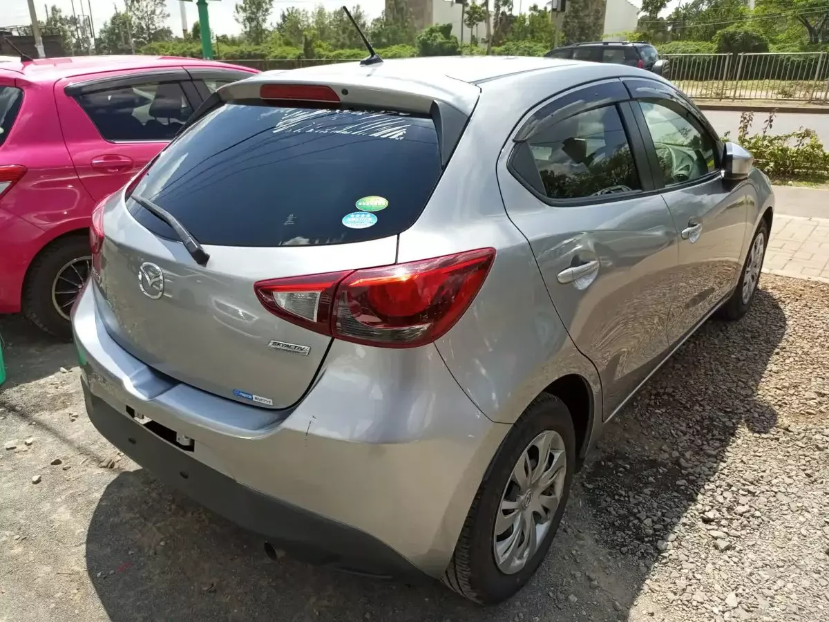 Car Right Back