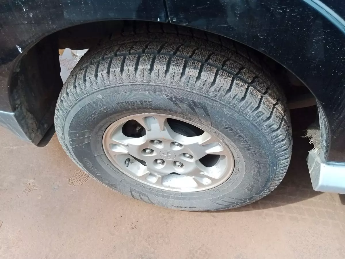 tyre1