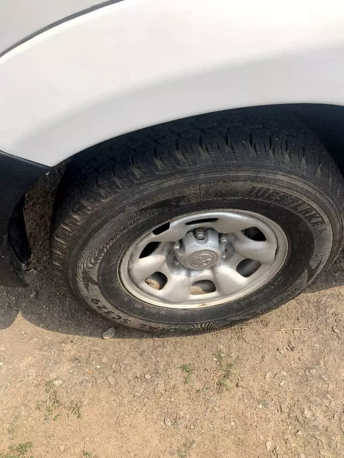 tyre1