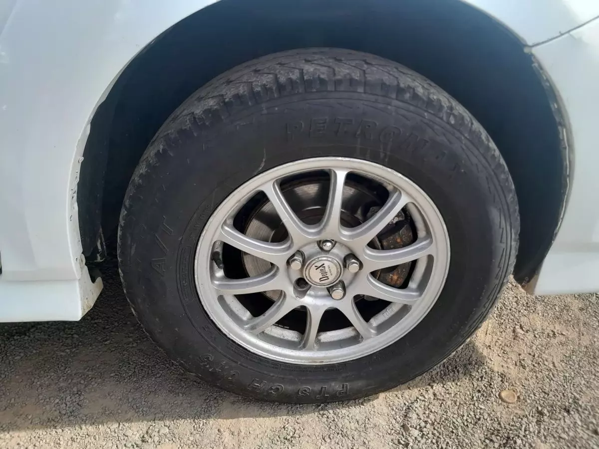 tyre3