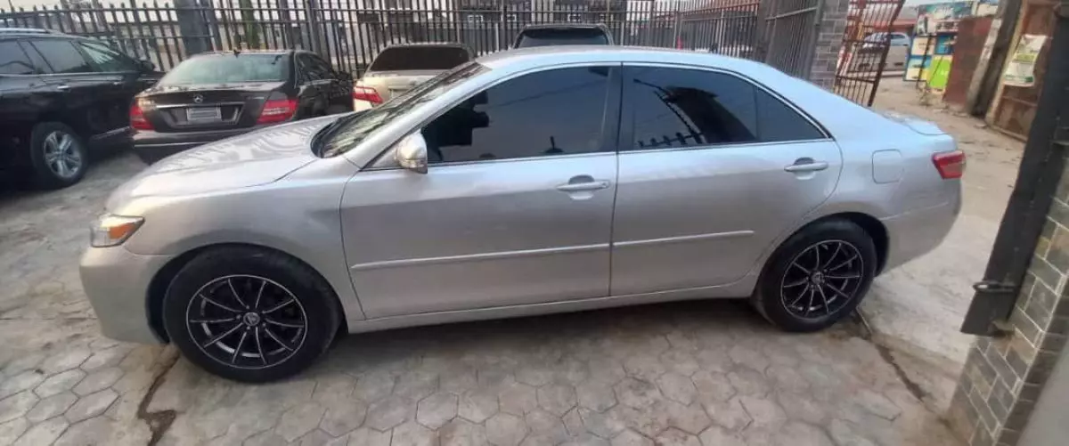 car Left Back