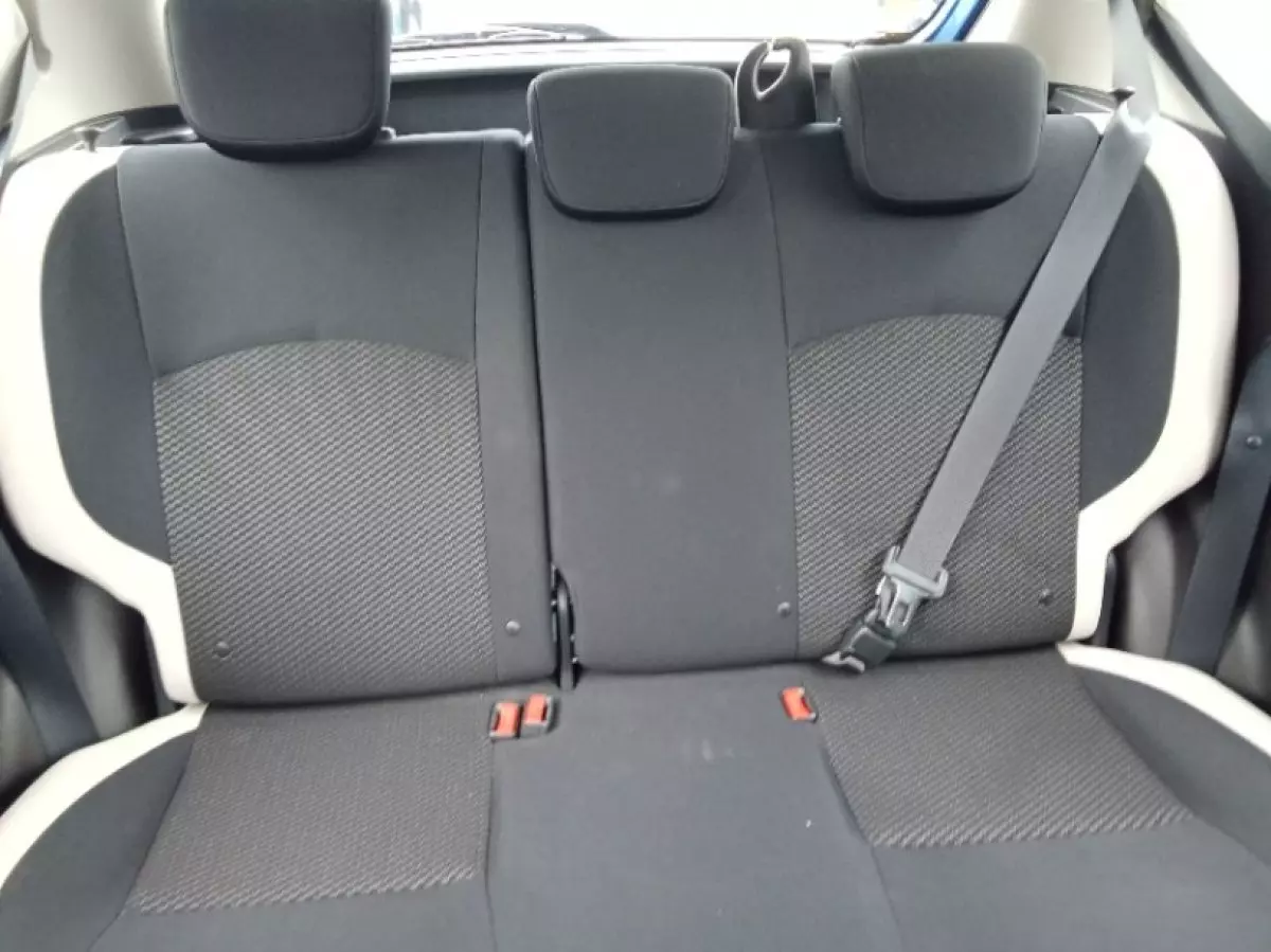 interiorBack