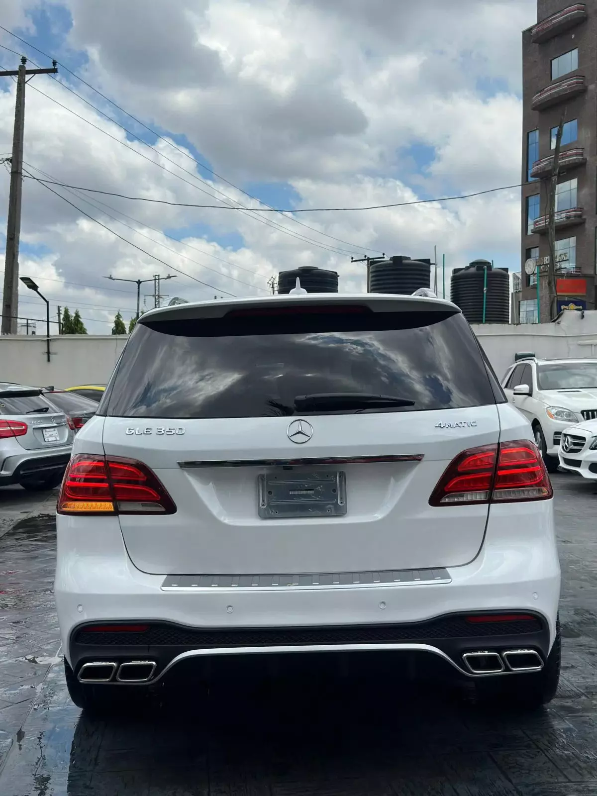 car Back