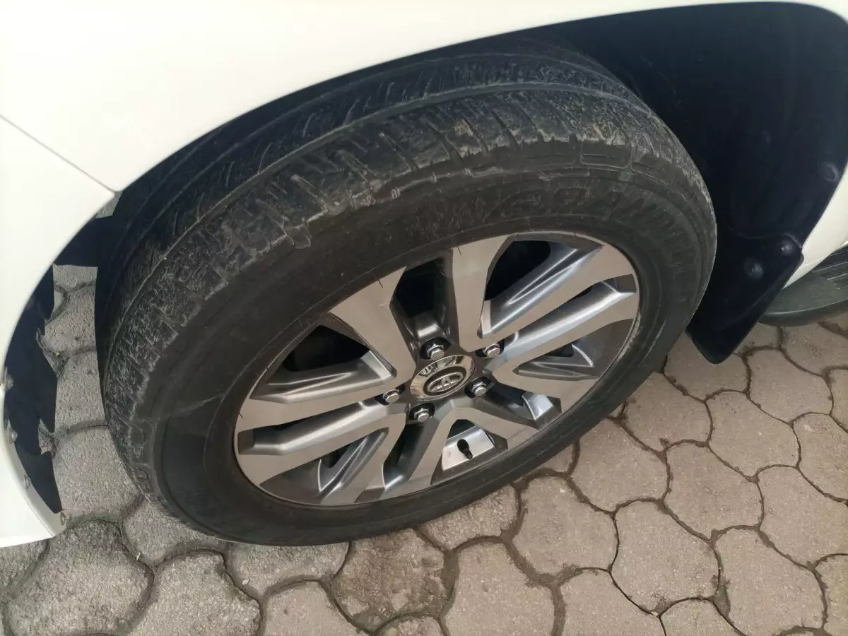 tyre0