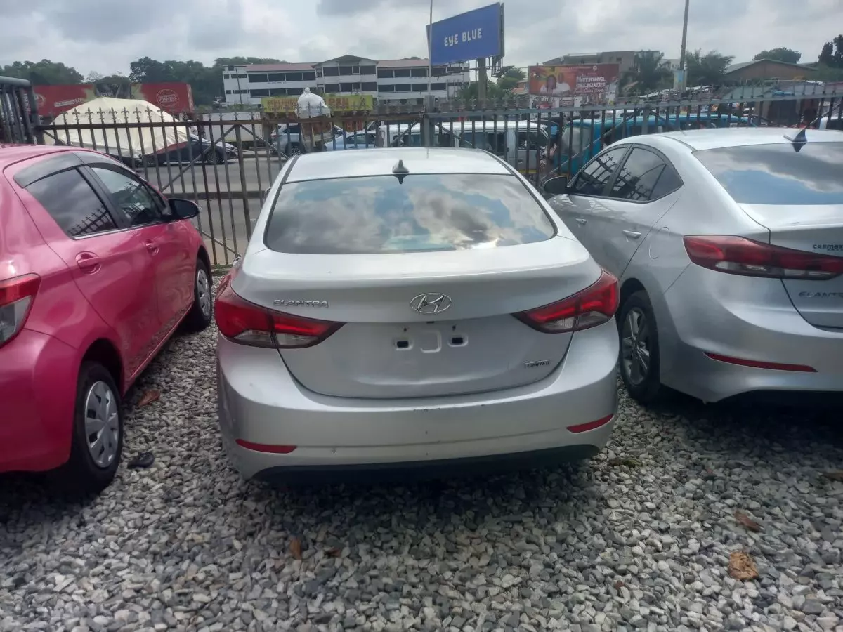 car Back