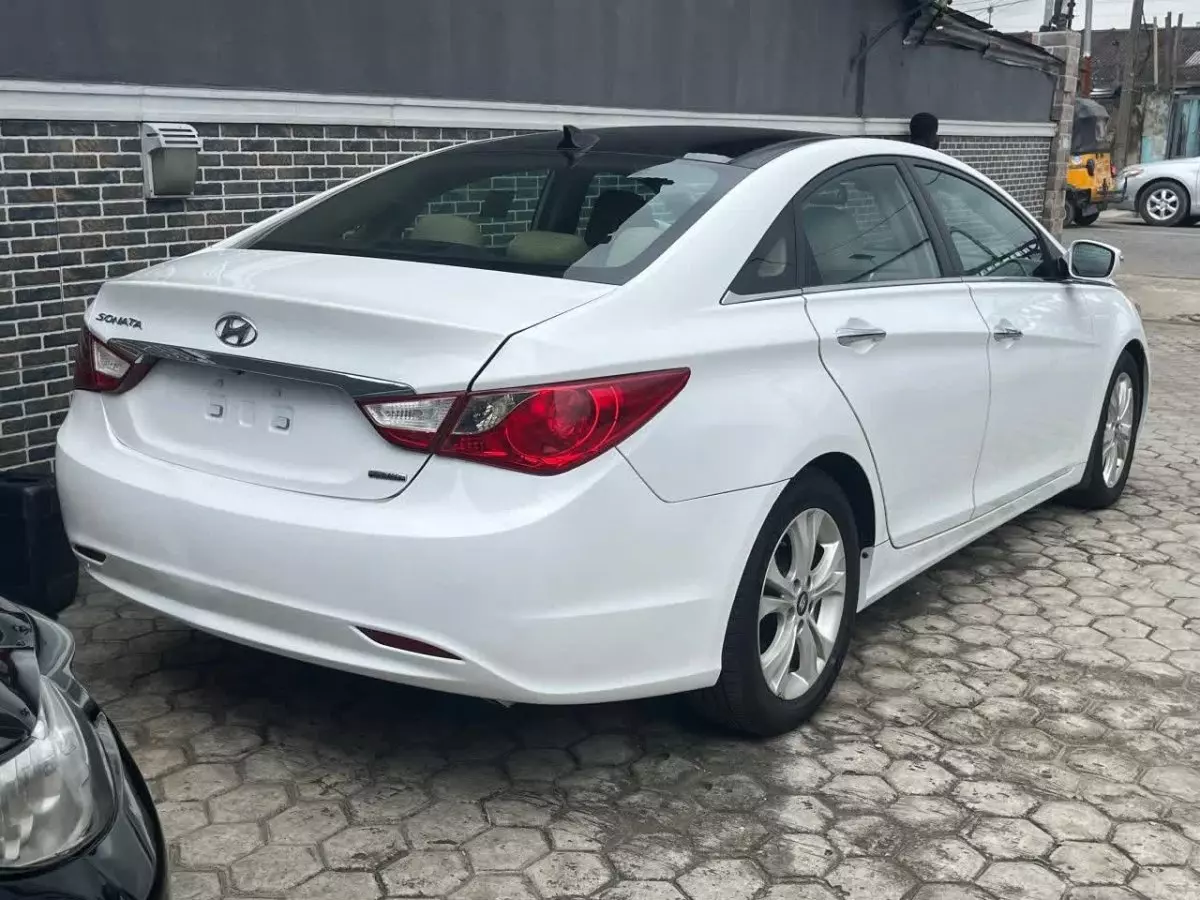 car Left