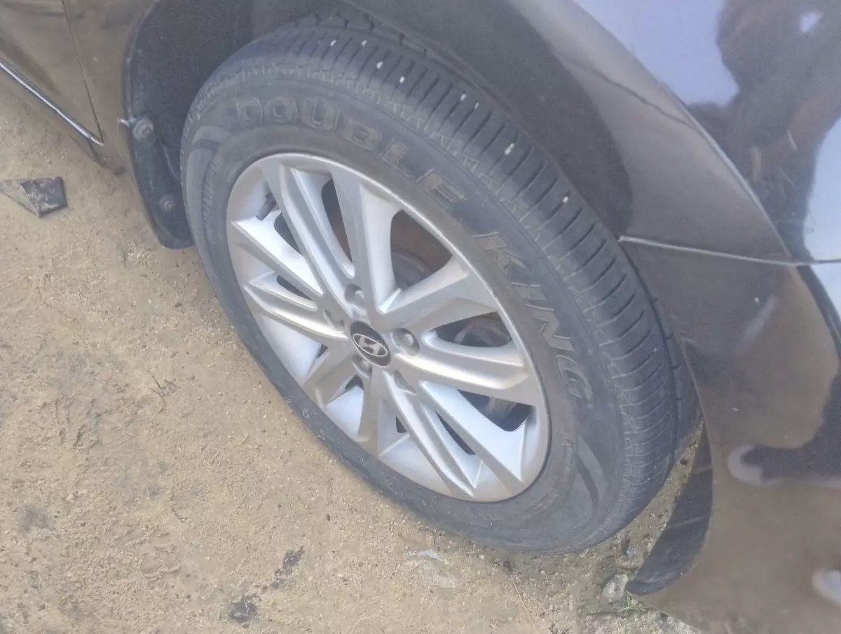 tyre2