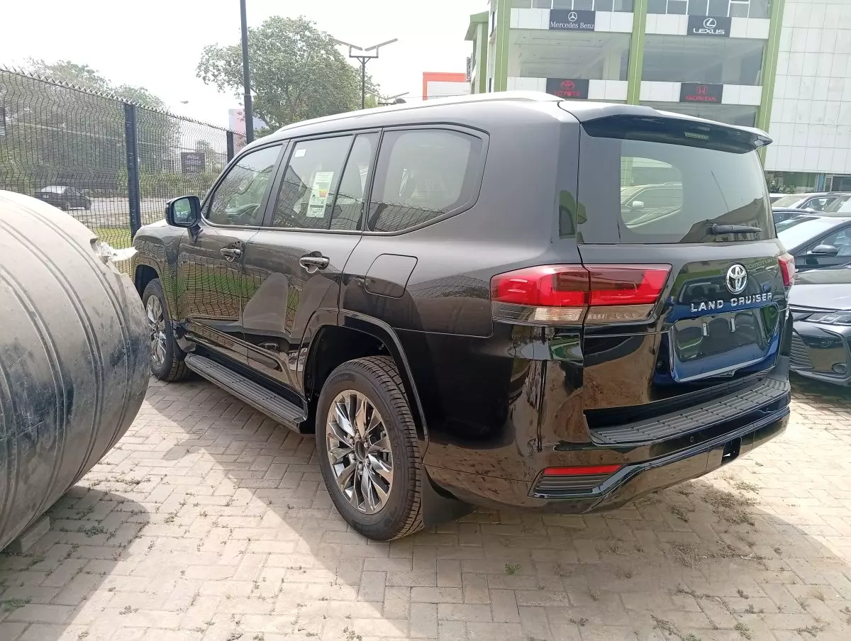 car Left Back